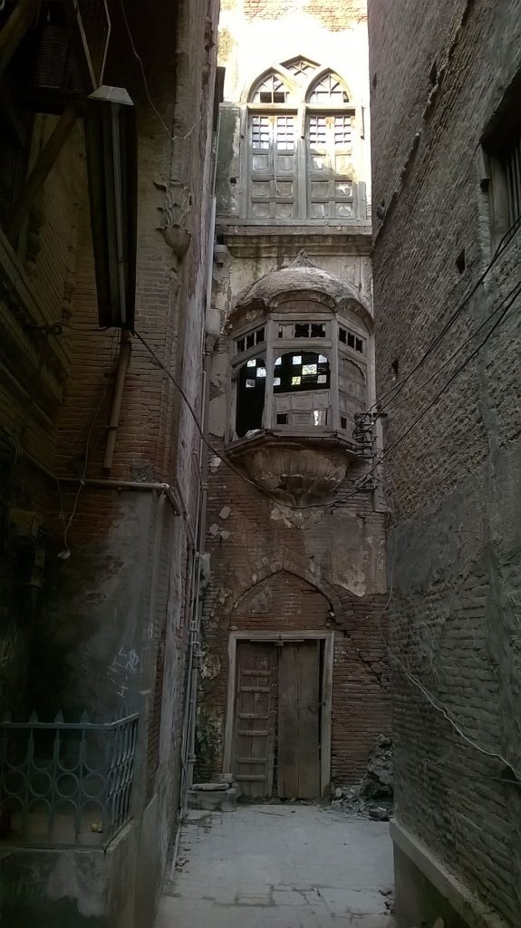 awestruck-in-lahore